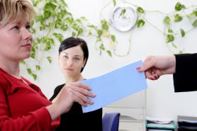 Rozwiązanie umowy z przyczyn leżących po stronie pracodawcy z pracownicą korzystającą ze zmniejszonego wymiaru czasu pracy zamiast urlopu wychowawczego