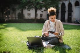 Najlepsze kursy online dla osób zmieniających zawód