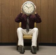 Choroba przekraczająca okres zasiłkowy w ewidencji czasu pracy