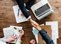 Od Excela do skalowalnej sprzedaży – kiedy wdrożyć CRM?