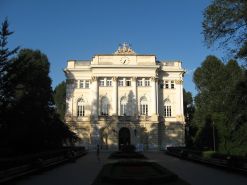 Pracodawca zweryfikuje dyplom pracownika lub kandydata do pracy