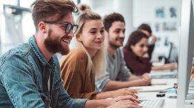 Jak pracownicy oceniają swoją sytuację finansową? Raport Patento