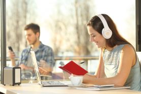 Praca online. Oto popularne e-zawody.