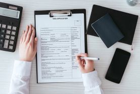 Wdrożenie badań trzeźwości w zakładzie pracy – procedura w 10 krokach