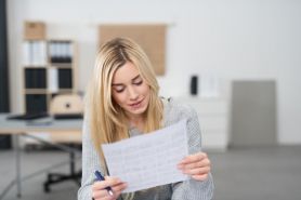 Wypłata wynagrodzenia przy umowie o praktykę – jakie skutki w PIT (interpretacja indywidualna Dyrektora Krajowej Informacji Skarbowej z 13 maja 2021 r., 0112-KDIL2-1.4011.129.2021.2.KF – omówienie)