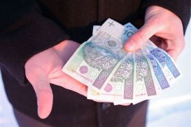 Pracodawcy chcą dodatków za pracę w wolną sobotę