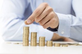 Jak prawidłowo rozliczać zwrot nadpłaconego zasiłku