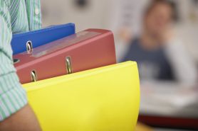 Limit dwóch umów na czas określony a umowa na okres próbny