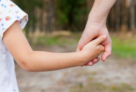 Jak korzystać z dodatkowej, 9-tygodniowej część urlopu rodzicielskiego – 8 pytań z praktyki