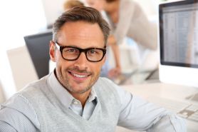 Jak zatrzymać profesjonalistę w pracy – 5 wartości docenianych przez kluczowych pracowników