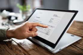 Rejestr umów jednostek publicznych – co z umowami o pracę?