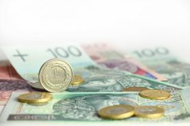 Jak ustalić, kiedy za niepełnoetatowca trzeba płacić składkę na Fundusz Pracy