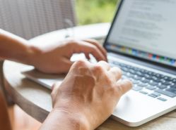 ZUS już udostępnia na PUE ZUS informację o kwarantannie lub izolacji domowej