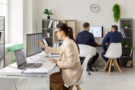 Analityka w kadrach i płacach. Jak zamienić dane pracownicze w decyzje biznesowe?