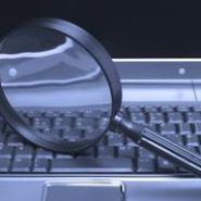 Czy pracodawca może informować w regulaminie pracy o monitoringu poczty, jeśli go nie realizuje?