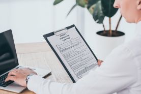Od cudzoziemca można żądać potwierdzenia legalnego pobytu