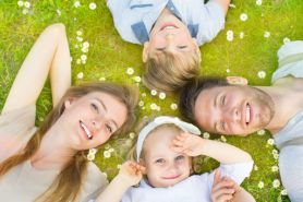 Przerwanie urlopu rodzicielskiego – co z prawem do jego „odroczonej” części?