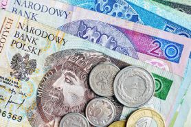 Nowe obowiązki pracodawcy. Komu przekazywać zajęte wynagrodzenie przy zbiegu egzekucji