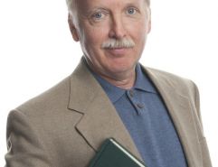 Zmiana stanowiska nieferyjnego (kierowniczego) na feryjne – wymiar urlopu i termin jego wykorzystania