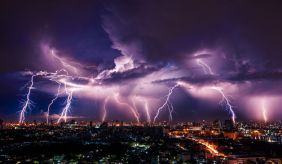 Jak ZUS pomoże przedsiębiorcom poszkodowanym w nawałnicach?