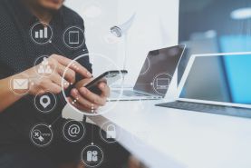 Praca platformowa: etat dla (prawie) każdej pracy przez Internet?