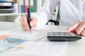 Dodatkowe zatrudnienie pracownika urzędu do prac związanych z rozliczaniem projektu unijnego