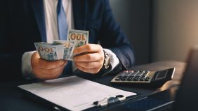 Kiedy warto skorzystać z kredytu konsolidacyjnego dla firm?