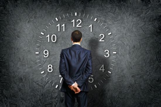 Jaki system czasu pracy zmniejszy liczbę godzin nadliczbowych