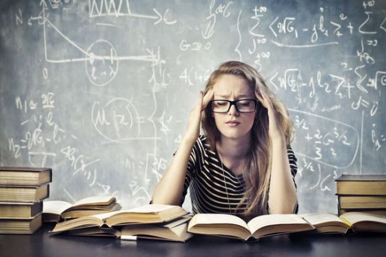 Choroba i urlop macierzyński a 50% koszty uzyskania przychodów