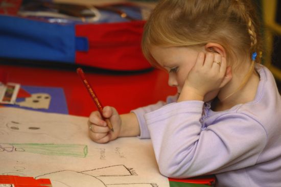 Zaległy urlop dla pracownika przedszkola do końca września
