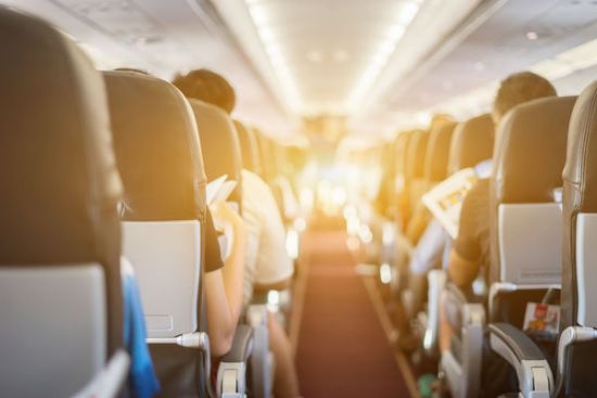 Przesunięcie urlopu wypoczynkowego – zwrot kosztów biletów lotniczych a PIT
