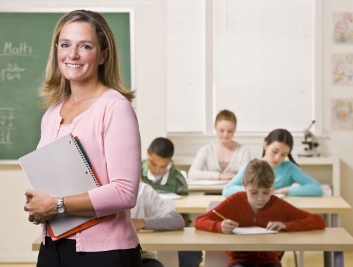 Urlop wypoczynkowy nauczyciela zatrudnionego w zespole szkół na podstawie dwóch umów o pracę
