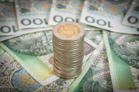 Umowa zlecenia na czynności doraźne – czy należy stosować minimalną stawkę wynagrodzenia?