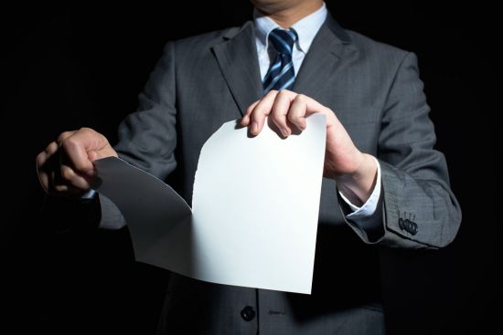 Co może zrobić pracodawca, gdy pracownik bezzasadne rozwiązał umowę bez wypowiedzenia