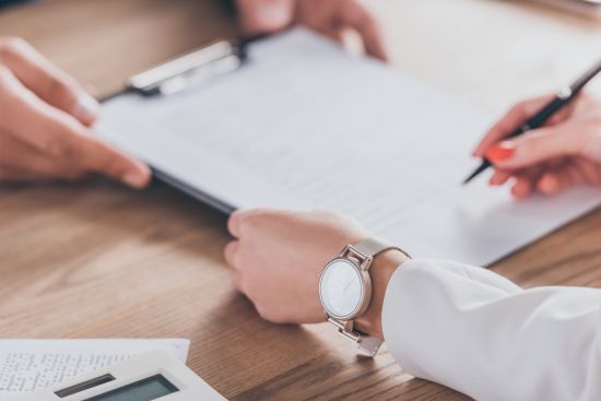 Koronawirus a wydanie świadectwa pracy 