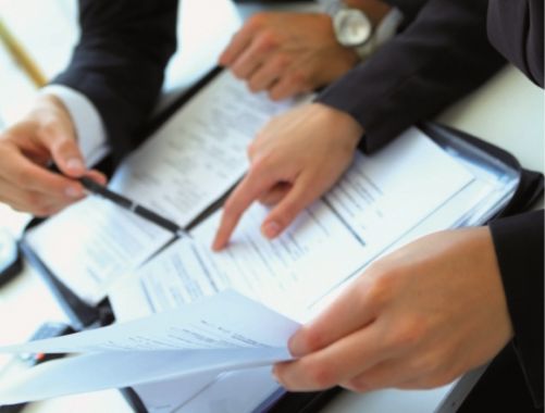 Możliwość wypowiedzenia umów o pracę pracownikom chronionym zatrudnionym przy realizacji terminowego projektu unijnego