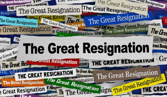 Wielka rezygnacja w firmach – czym jest i jak jej zapobiec