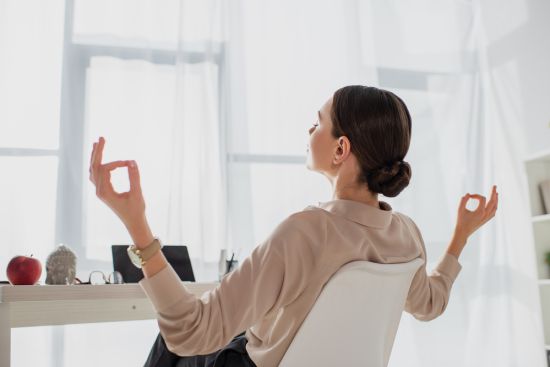 Dobre praktyki, które pozwalają dbać o zdrowie psychiczne pracowników