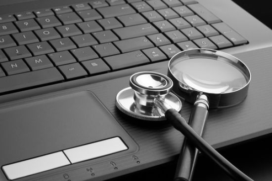 Lekarze mogą już podpisywać e-ZLA nowym certyfikatem ZUS