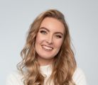 nicole-tomanek-